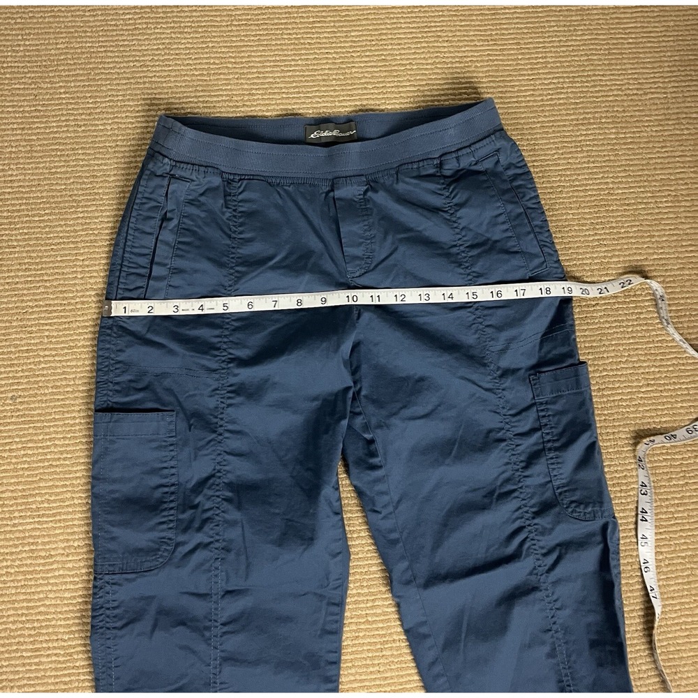 Eddie Bauer Pants Women 8 Navy Blue Cargo Pockets Cotton Blend Hiking Outdoor - Picture 4 of 12